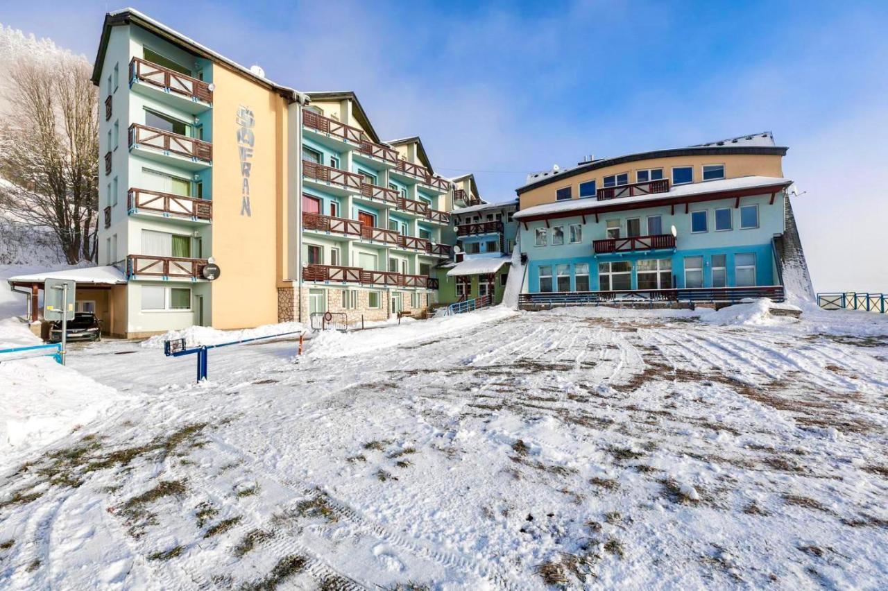 Hills View Apartment Доновалы Экстерьер фото